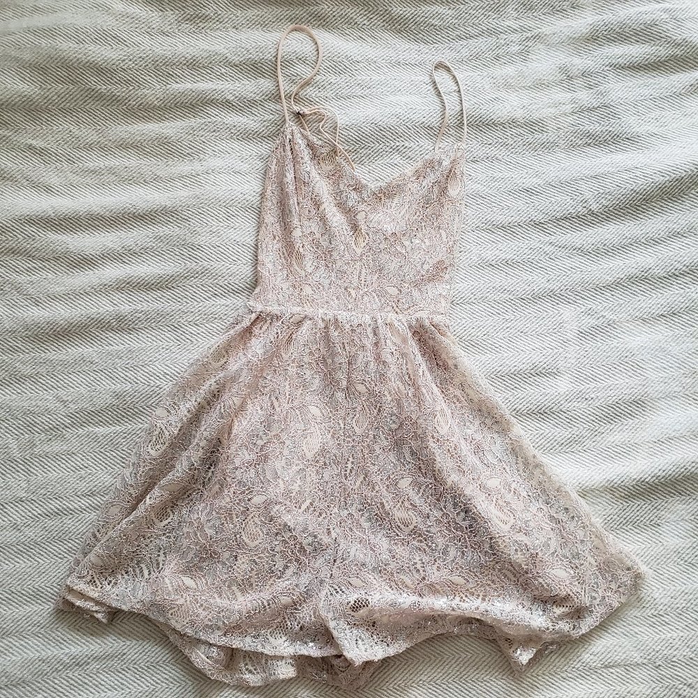 Urban Outfitters Kimchi Blue Cream Lace Romper 4 - Picture 3 of 9